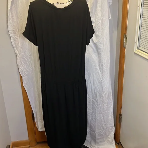32 DEGREES Cool Ladies Comfy Dress Elastic Waist, Black, Size XXL